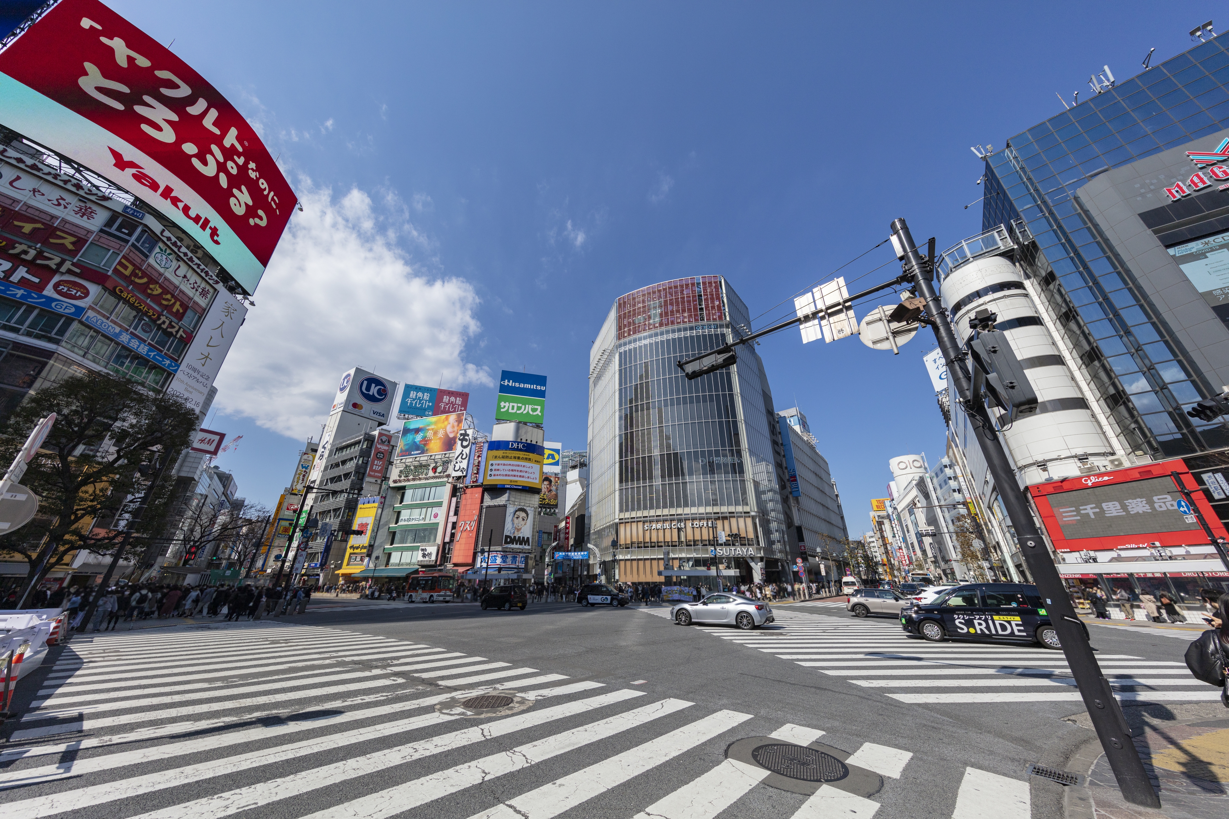 shibuya-scramble-crossing-5_large